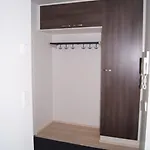 Huoneisto Northern Sauna With Heated Garage Rovaniemi