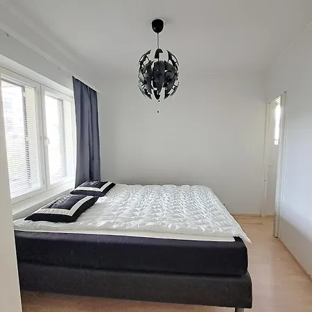 Northern Sauna With Heated Garage