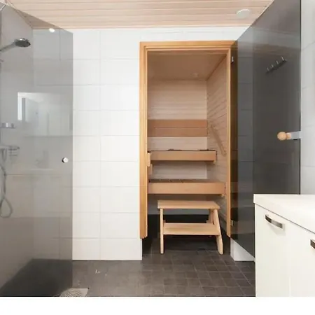 Northern Sauna With Heated Garage