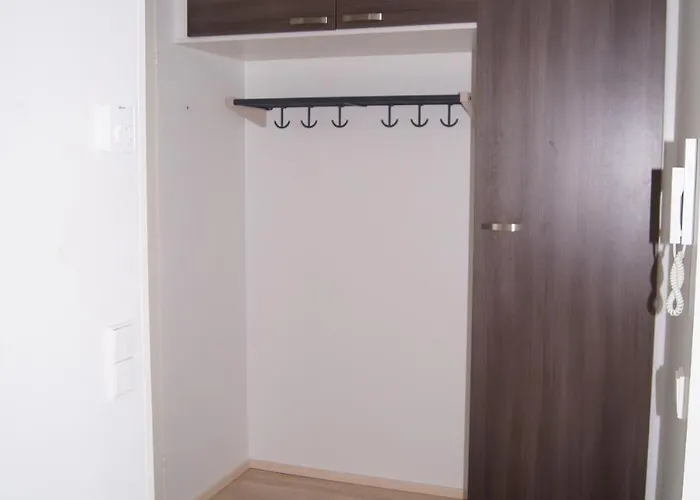 דירה Northern Sauna With Heated Garage רובניימי