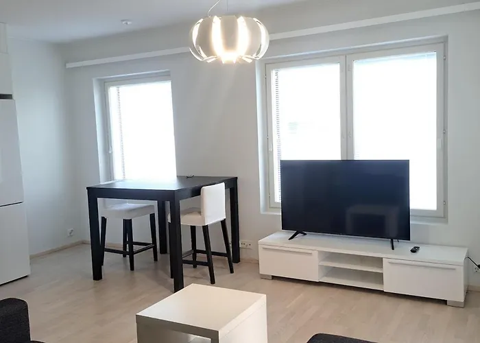 Northern Sauna With Heated Garage *